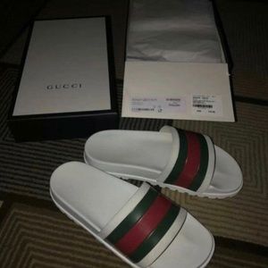 Gucci Flip-Flop